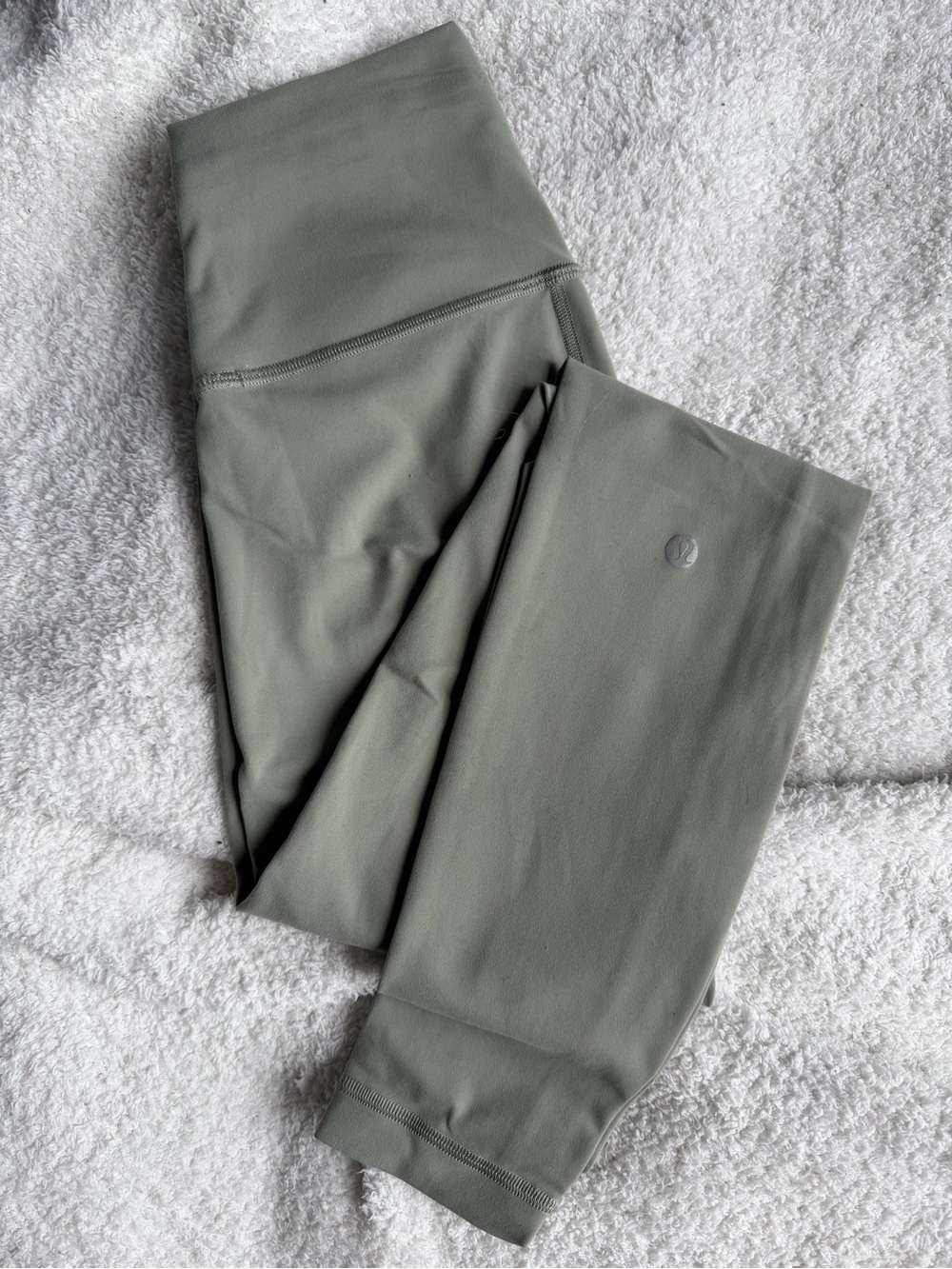 Lululemon wunder train 28” leggings